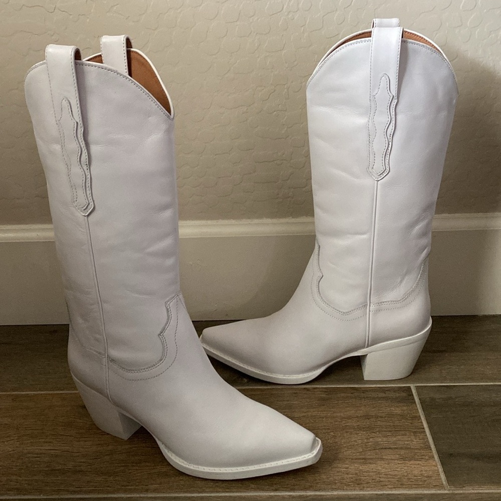 NEW JEFFREY CAMPBELL Floured Western Cowboy Boot in White Size 7
